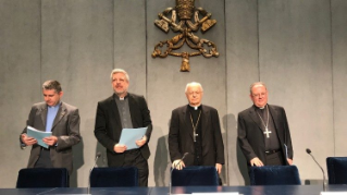 Presented the ‘Instrumentum Laboris’ of the Synod of Bishops on young people 